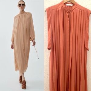 Chloe Sleeveless Pleated Shirt Dress. 100% Silk. Made in France. Size 38.
